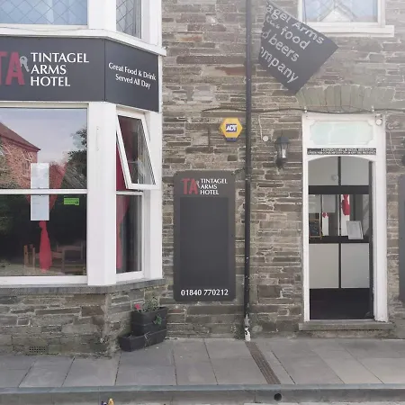 Tintagel Arms Bed And Breakfast-3