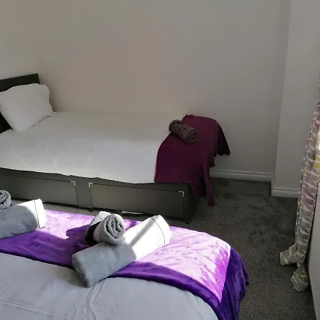 Agnes House-3