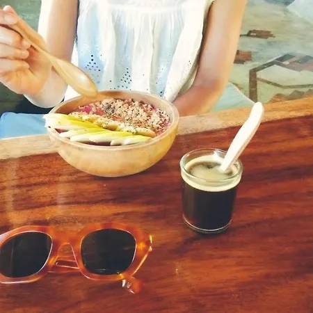 Cafe Des Arts Gili Air-2