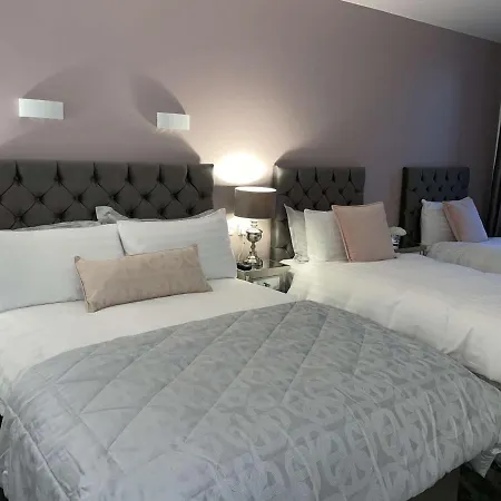 Atlantic Lodge, Main Street Ardara-3