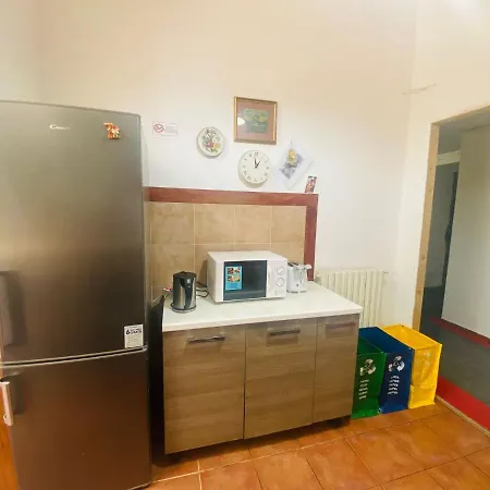 Roma Gondola Guest House-2