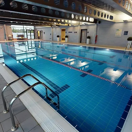 Village Hotel Glasgow-2