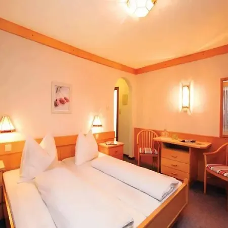 Pension Bergheil-3