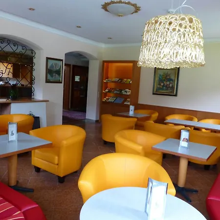Hotel-Pension Strolz-3
