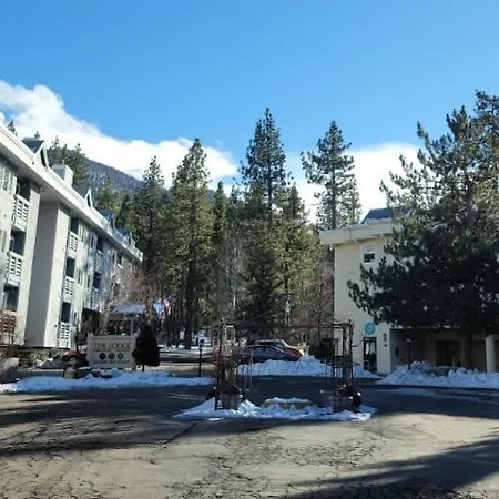 Getaways At The Lodge At Kingsbury Crossing-2