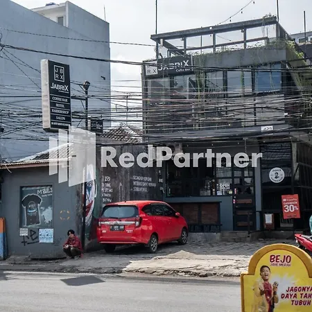 Jabrix Hotel Mitra Reddoorz-3