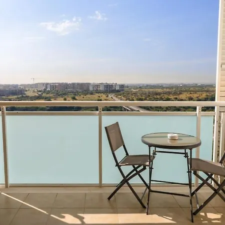 Airport Bari-Palese Luxury 1-2