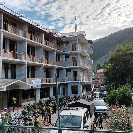 Sarthak Resorts-Reside In Nature With Best View, 9 Kms From Mall Road Manali-2