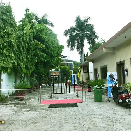 Hotel Saroj Sagar-3