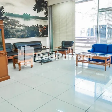 Grand Kembar Hotel Mitra Reddoorz-2