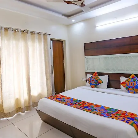 Fabhotel Winter Line Inn-2