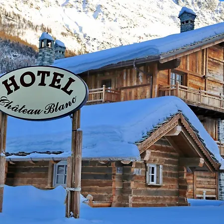 Relais Du Chateau Blanc-3