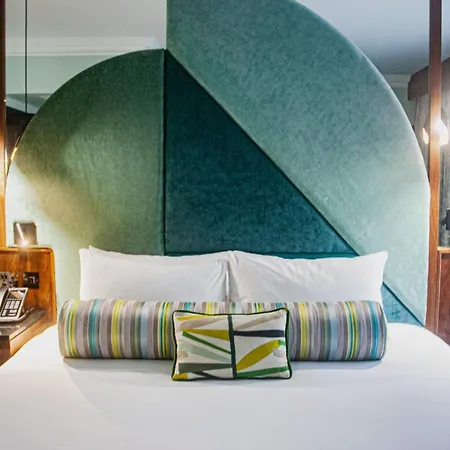 Arthaus Hotel-3