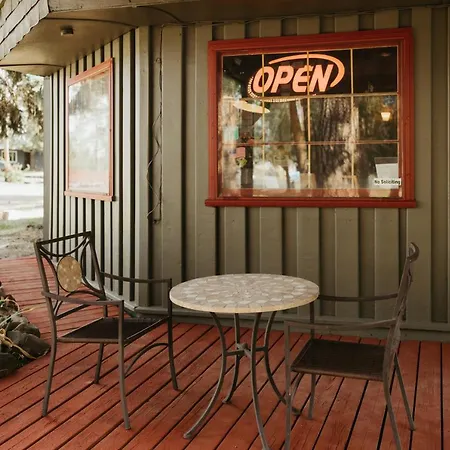 Cedar Village Motel & Rv-3