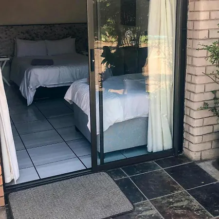 Jozini Guesthouse-3
