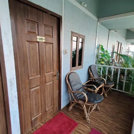 Regina'S Place-3
