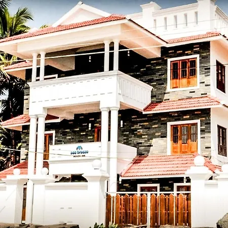 Sea Breeze Beach Inn-2