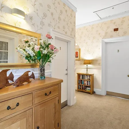 Kings Lodge-2