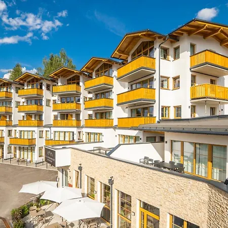 Alpenparks Hotel & Apartment Alpendorf-2
