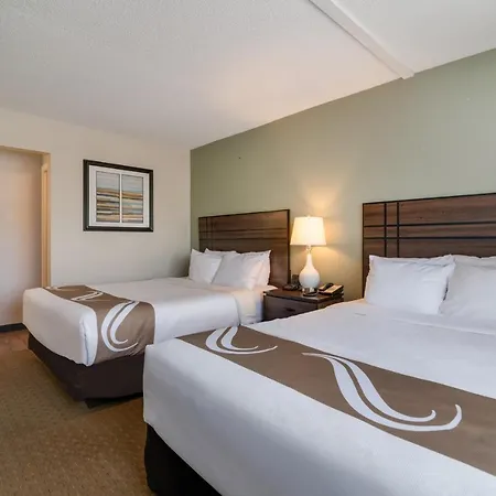 Quality Inn & Suites Auburn I-95-2