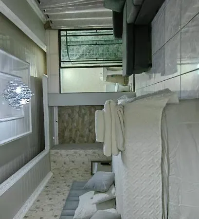 016 Guest House-3