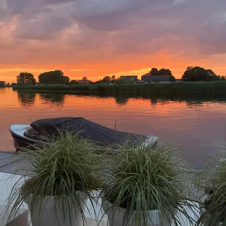 B&B Ganzendiep aan het water-3