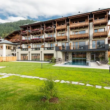 Hotel Koenigsleiten Vital Alpin-3