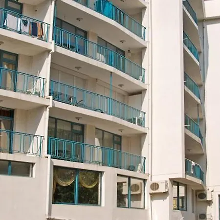 Colosseum 2 Aparthotel-3