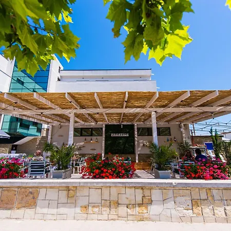 Hotel Prestige-2