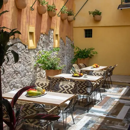 Casa Lorenza Hotel-3