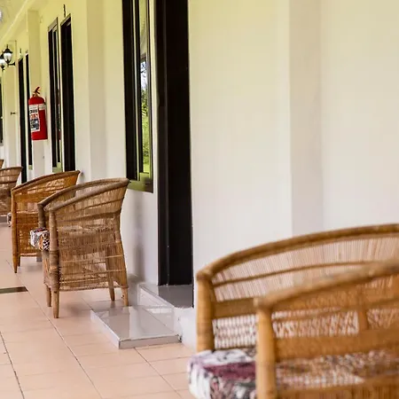 Zambezi Junction Lodge-3