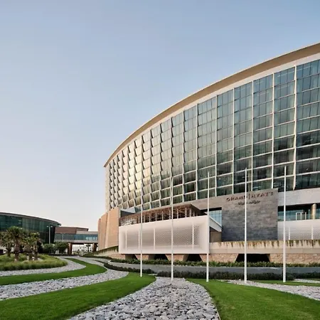 Grand Hyatt Kuwait-3
