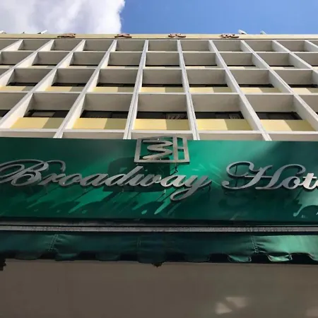 L Hotel At Broadway-2