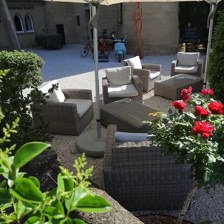 Hostellerie Du Chateau Des Fines Roches-2