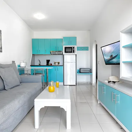 Apartamentos Los Veleros-3