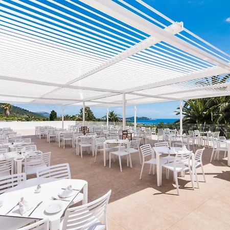Hotel Na Taconera Sport & Relax-2