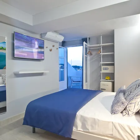 Ryans La Marina (Adults Only)-3