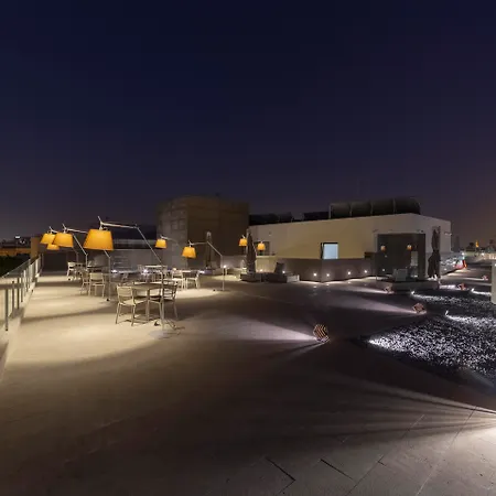 Hotel Macia Sevilla Kubb-2