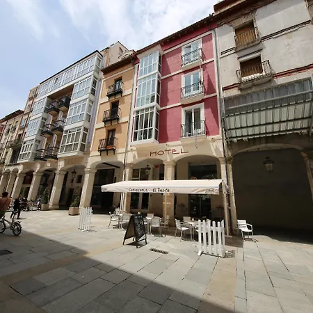 Hotel Alda Entrearcos-2