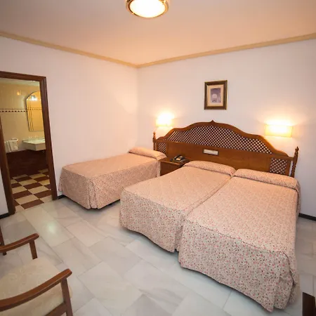 Hotel Los Omeyas-3