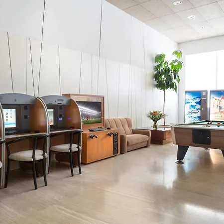 Hotel Izan Cavanna-3