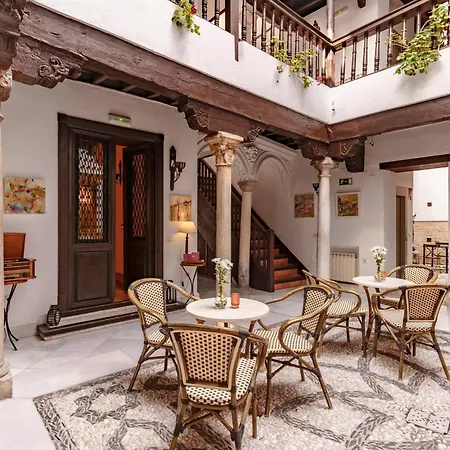 Casa Del Capitel Nazari-2
