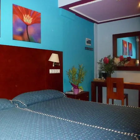 Auto Check In Hotel Las Nieves-3