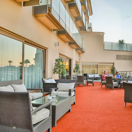 Hotel 525-3