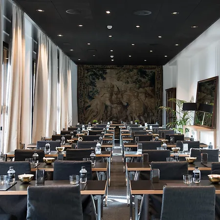 Grand Hotel Central, Small Luxury Hotels-2