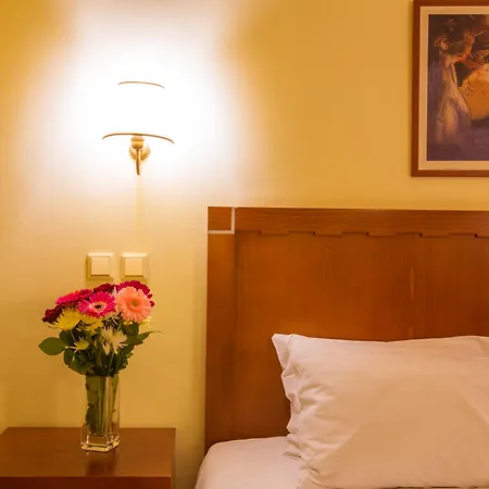 Hotel Marina-3