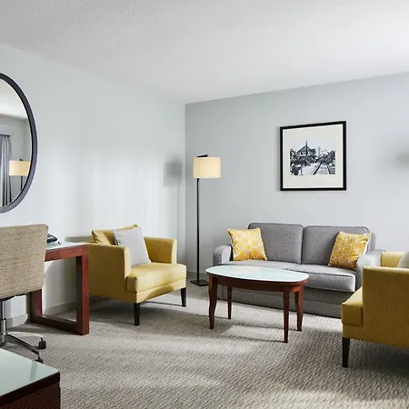 Delta Hotels By Marriott Cheshunt-3