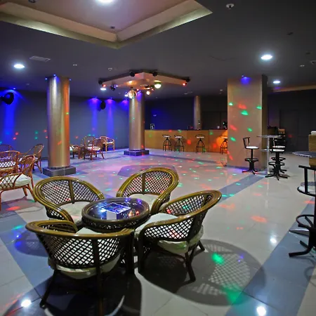 St Constantin-3