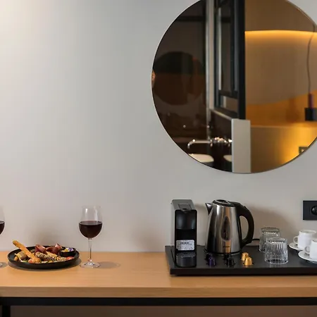 Hyperion City Hotel & Spa-3