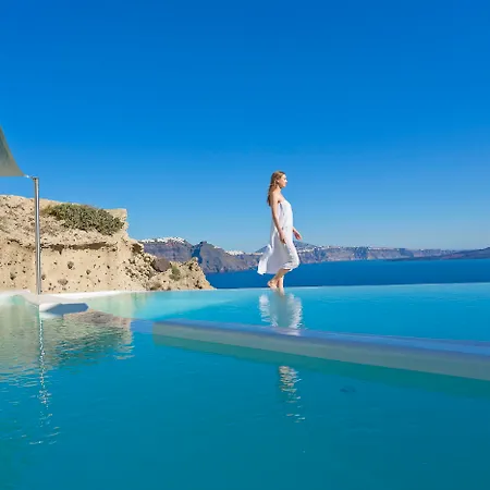 Andronis Luxury Suites - Preferred Hotels & Resorts-2